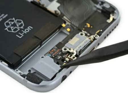Замена разъёма наушников на iPhone 6 Plus