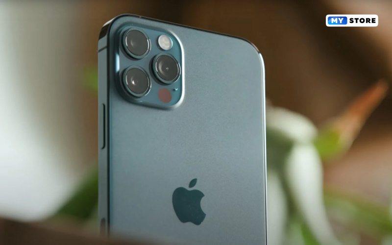 Можно ли пользоваться iPhone с разбитой камерой и почему они разбиваются так часто?