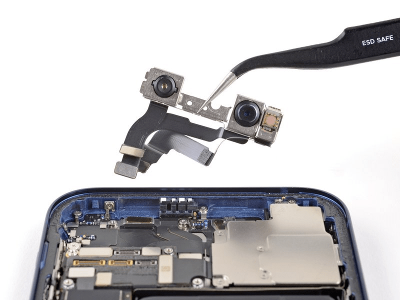 Замена фронтальной камеры на iPhone 12