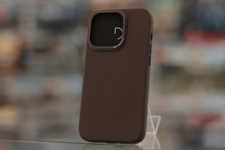 Защитный чехол Decoded Leather BackCover MagSafe для iPhone 14 Pro, brown