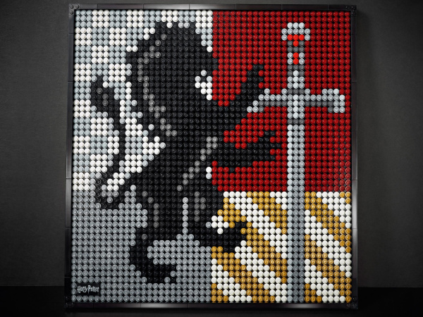 Конструктор LEGO ART - Harry Potter™ Hogwarts™ Crests (31201)
