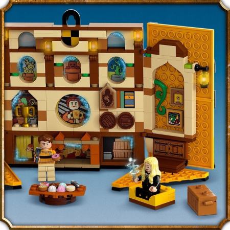Конструктор LEGO Harry Potter - Знамя факультета Пуффендуй (76412)