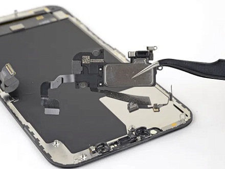 Замена слухового динамика на iPhone 8 Plus