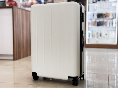 Чемодан Xiaomi Mi Trolley 90 Points 28" белый