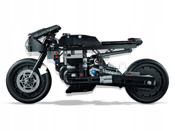 Конструктор LEGO Technic - Бэтмен Бэтмотор (42155)