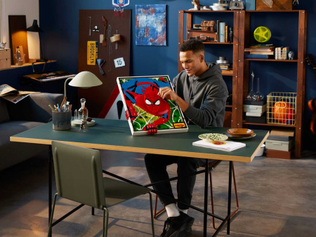 Конструктор LEGO ART - Невероятный Человек-Паук (31209)