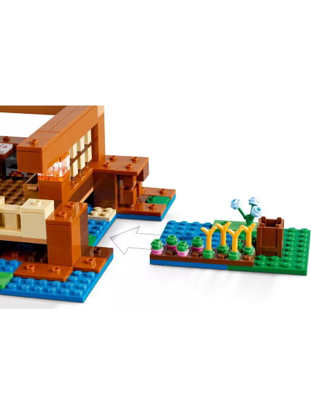 Конструктор LEGO Minecraft - Лягушачий домик (21256)