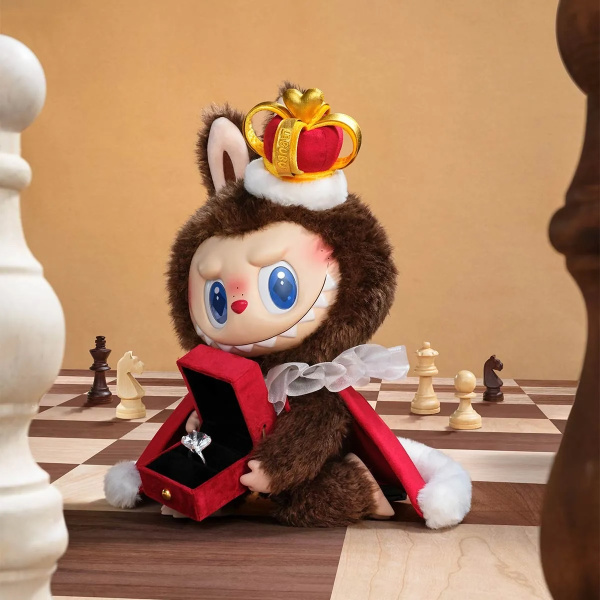 Коллекционная фигурка POP MART LABUBU The Monster King Let's Checkmate, 40 см
