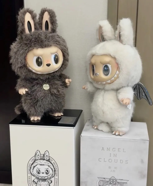 Коллекционная фигурка POP MART LABUBU The Monsters Zimomo I Found You, 58 см