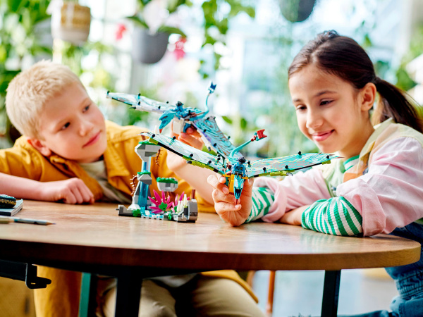 Конструктор LEGO Avatar - Джейк и Нейтири: первый полет на Банши (75572)