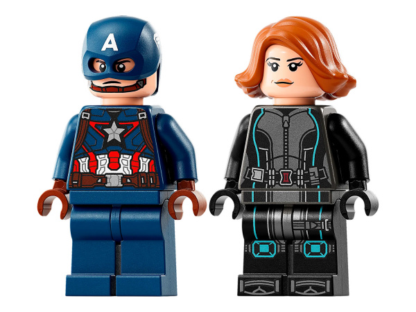 Конструктор LEGO Super Heroes - Черная вдова и Капитан Америка на мотоциклах (76260)