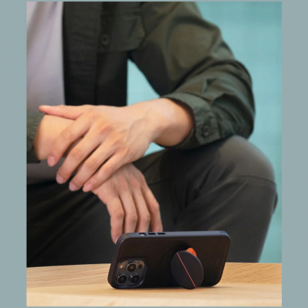 Чехол Uniq Novo with magnetic grip для iPhone 14 Pro Max, цвет Черный (IP6.7PM(2022)-NOVOBLK)