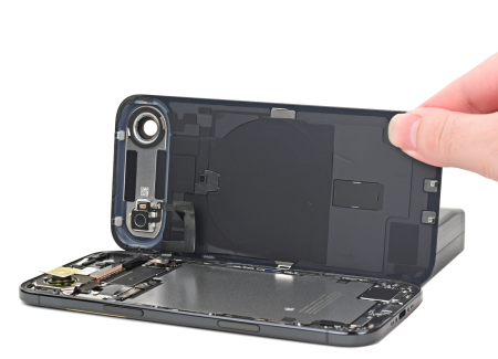 Замена заднего стекла на iPhone 17 Air