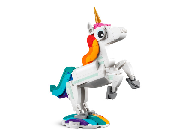Конструктор LEGO Creator - Волшебный единорог (31140)