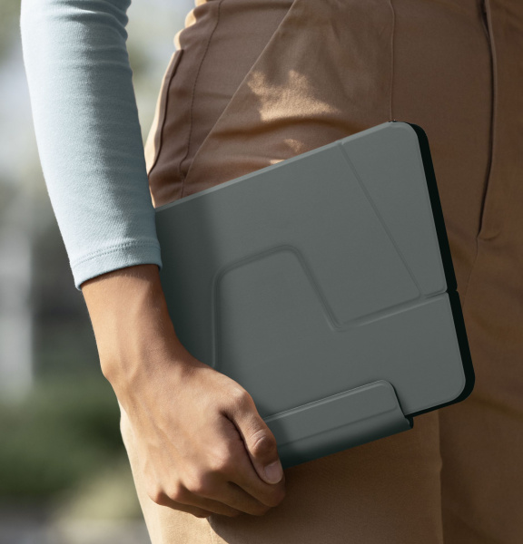 Чехол Uniq Ryze 360 Light Black для iPad Pro 13 (2024), черный