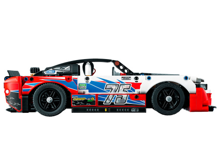 Конструктор LEGO Technic - Шевроле Камаро ZL1 NASCAR (42153)