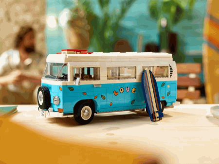 Конструктор LEGO Creator Expert - Фургон Volkswagen T2 Camper (10279)