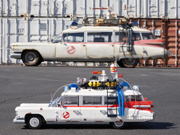 Конструктор LEGO Creator Expert - Ghostbusters™ ECTO-1 - Охотники за приведениями (10274)