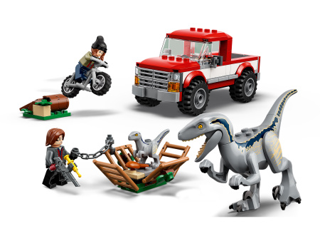 Конструктор LEGO Jurassic World™ - Блу и поимка бета-велоцираптора (76946)