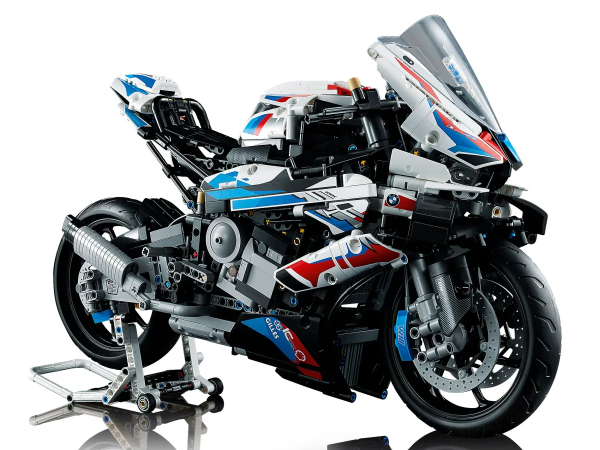 Конструктор LEGO Technic - BMW M 1000 RR (42130)