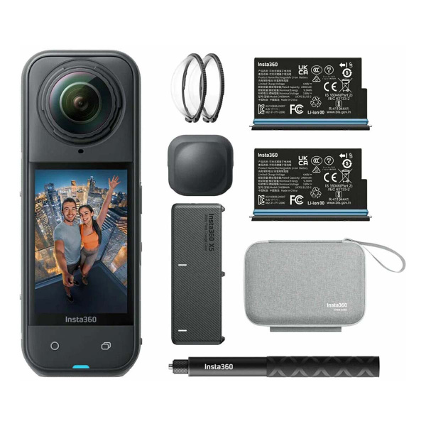 Экшн-камера Insta 360 X5 Essentials Bundle