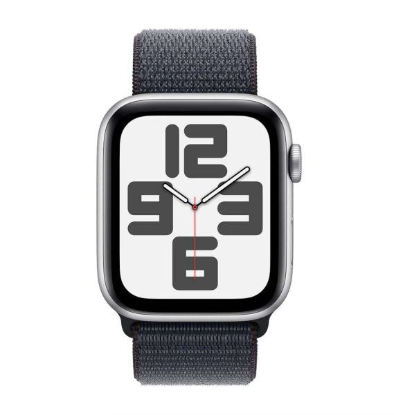 Apple Watch SE (2024), 44 мм корпус из алюминия цвета «Silver», ремешок Sport Loop цвета «Ink»