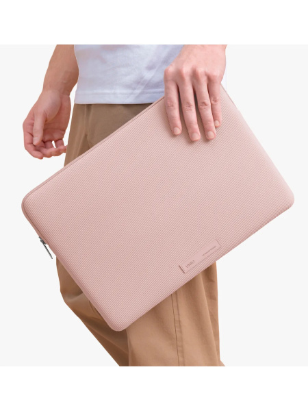 Чехол Uniq для ноутбуков 13"/14" Cyprus Ridge Edition Neoprene Laptop sleeve Sugar Pink