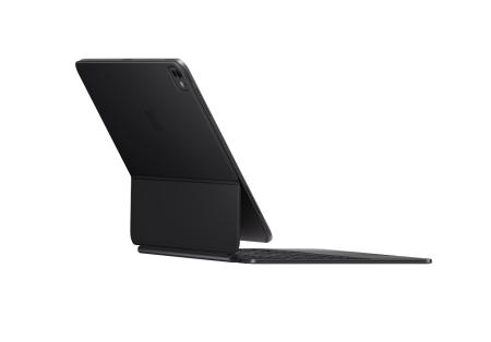 Клавиатура для iPad Apple Magic Keyboard for iPad Pro 13 (M4) Black MWR53