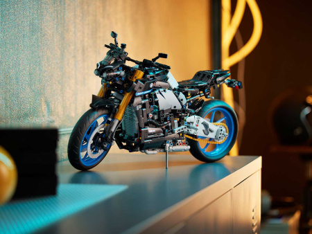 Конструктор LEGO Technic - Мотоцикл Yamaha MT-10 SP (42159)
