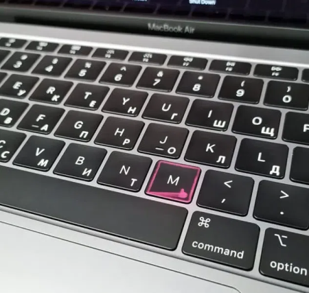 Лазерная гравировка клавиатуры на Apple MacBook (руссификация клавиатуры)