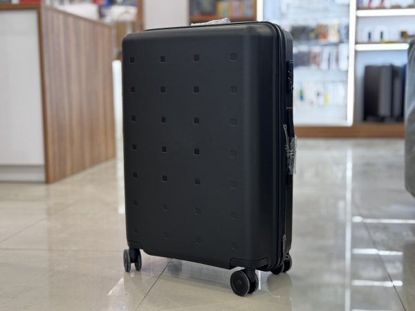 Чемодан Xiaomi MI Luggage Youth Edition 24" Black