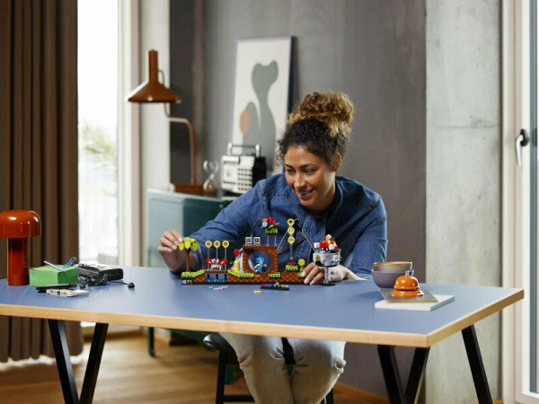 Конструктор LEGO Ideas - Супер Соник зона Грин Хилл (21331)