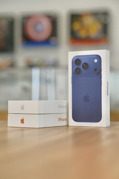 Apple iPhone 17 Pro 512Gb Deep Blue, Глубокий Синий