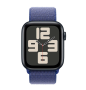 Apple Watch SE (2024), 44 мм корпус из алюминия цвета «Midnight», ремешок Sport Loop цвета «Ultramarine»