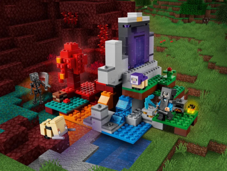 Конструктор LEGO Minecraft - Разрушенный портал (21172)