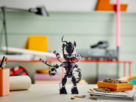 Констуктор LEGO Super Heroes - Веномизированный Грут (76249)