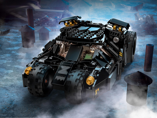 Конструктор LEGO DC Super Heroes - Бэтмобиль «Тумблер»: схватка с Пугалом (76239)