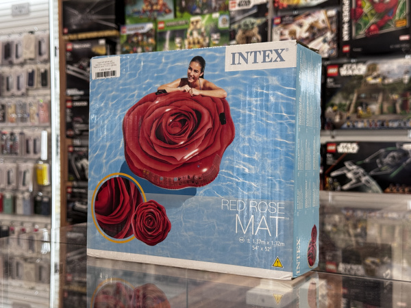 Надувной матрас для плавания с ручками INTEX "Красная роза" 137x132 (58783)