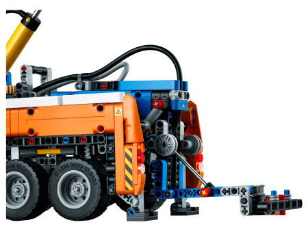 Конструктор LEGO Technic - Грузовой эвакуатор (42128)