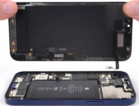 Замена дисплея, копия под оригинал на iPhone 13 Pro