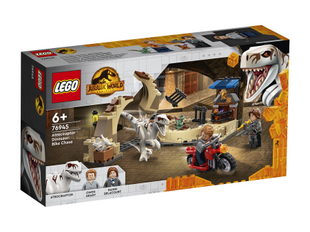 Конструктор LEGO Jurassic World™ - Атроцираптор: погоня на мотоцикле (76945)