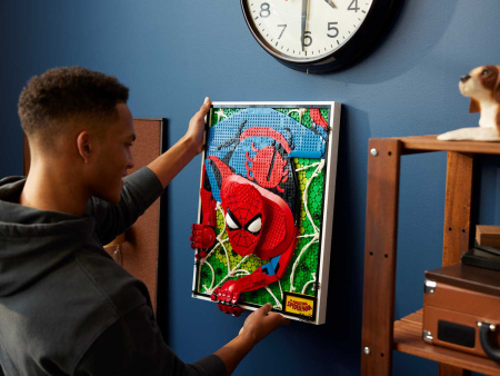 Конструктор LEGO ART - Невероятный Человек-Паук (31209)