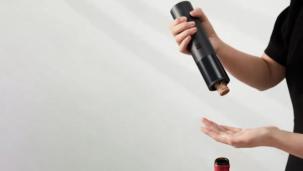 Набор винных аксессуаров Xiaomi HuoHou Wine 4 in 1 HU0238, Черный