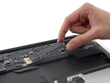 Замена SSD на MacBook Pro 16"